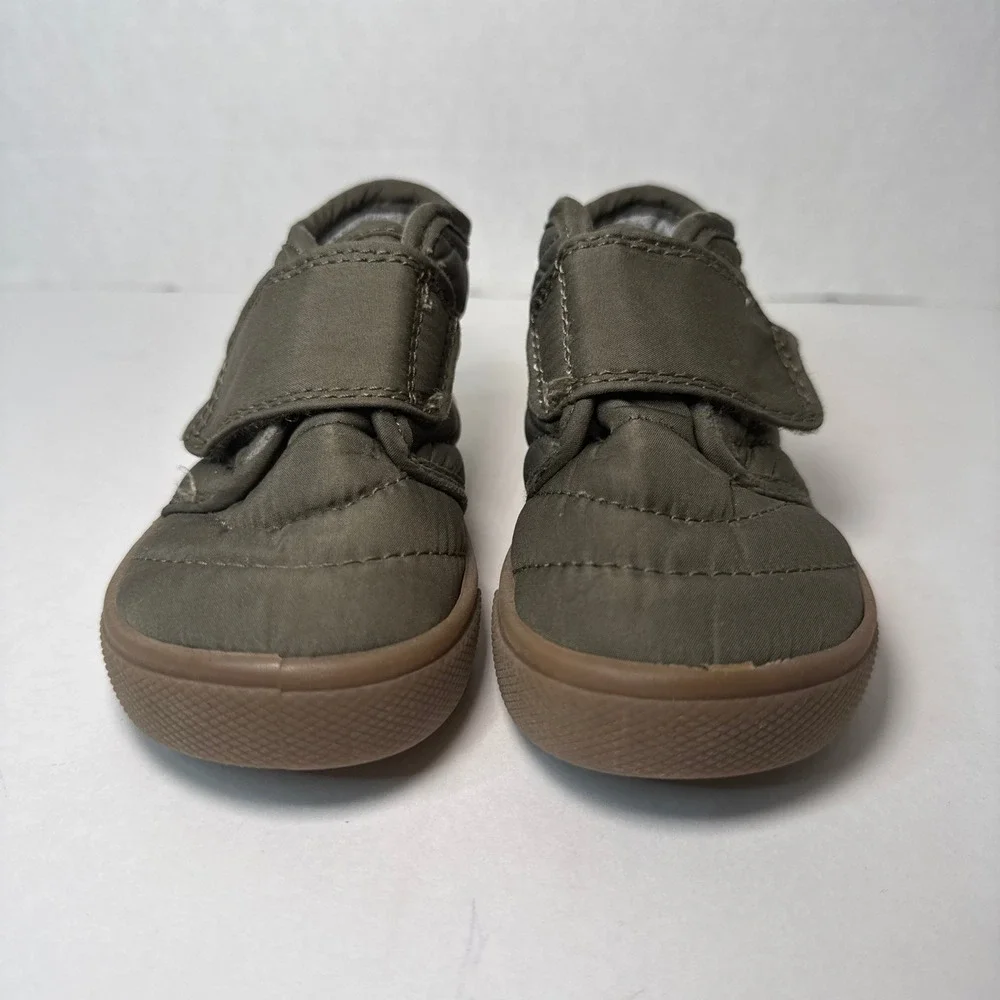 Carters Mateo Toddler Boys Olive Green Quilted High Top Sneaker Boots Size 5